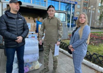 В Челнах бойцу СВО вручили новый автомобиль