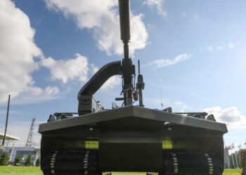 Первые роботы «Курьер» прибыли в зону СВО