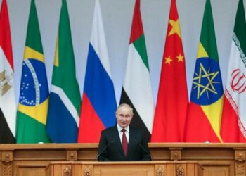 Песков: Путин Казанда БРИКС саммитында «иртәдән төнгә кадәр» мәшгуль булачак