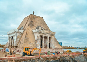 Храм-памятник