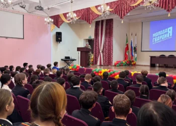 В Казани прошла встреча школьников с ветераном СВО