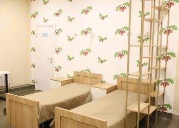 комната в детском лагере