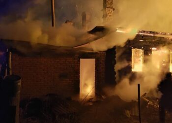 В Сабинском районе на пожаре в частном доме погибли два человека