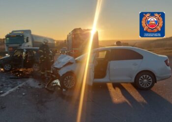 На трассе Казань — Оренбург столкнулись «Лада» и «Шкода», 1 человек погиб