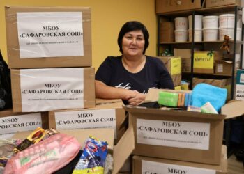 подготовка гумпомощи для бойцов