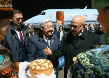 В Казань для участия в саммите БРИКС прибыл министр иностранных дел Бахрейна