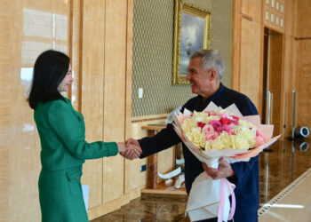 Раис РТ с Надеждой Ерастовой