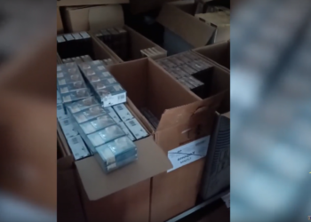 В гараже жителя Бугульмы полицейские обнаружили свыше 3 тыс. литров нелегального алкоголя