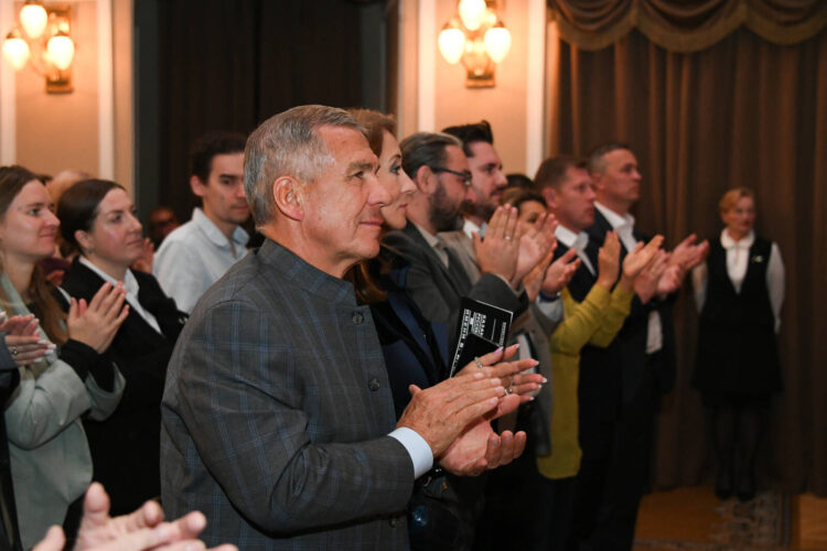 Минниханов на премьере Гамлета