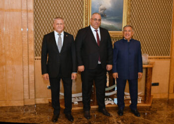 Минниханову встретился с новым председателем Казанского гарнизонного военного суда