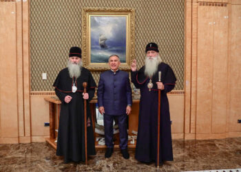 Рустам Минниханов встретился с Митрополитом Московским и всея Руси РПСЦ Корнилием