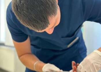 Микрохирурги РКБ успешно восстановили пальцы челнинца после несчастного случая на работе