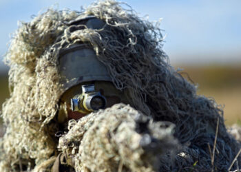 Снайпер рассказал о высоких требованиях к маскировке на СВО