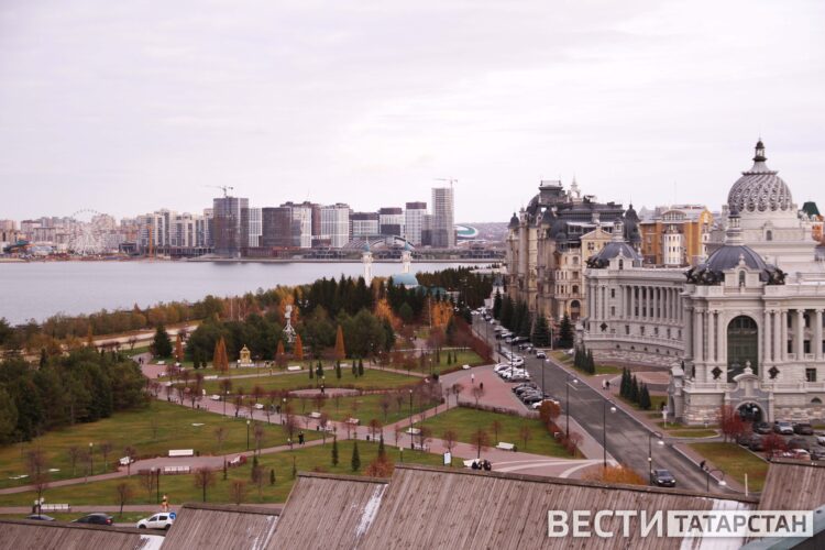 город