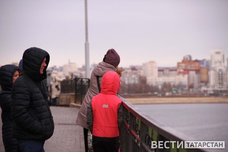 туристы