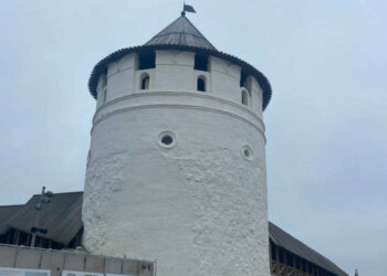 Консисторская башня