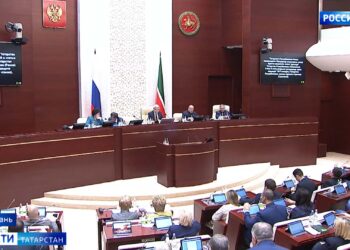 В Парламенте РТ приняли бюджет республики на следующий год и плановый период 2026-2027 годов