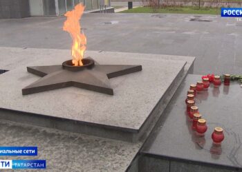 Татарстанские эксперты осудили подростков, потушивших Вечный огонь