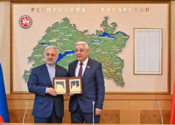 Мухаметшин провел встречу с замглавы МИД Ирана