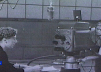 Ровно 65 лет назад 3-го ноября вышла в эфир первая передача Казанской студии телевидения