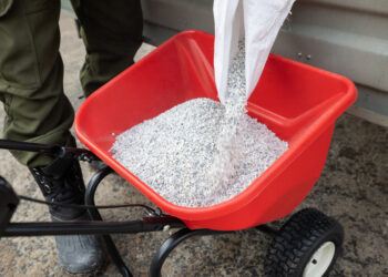 песок для противогололедной обработки