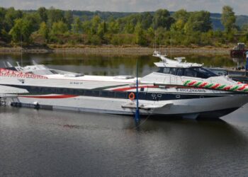 Из Казани в Самару запустили пробный рейс на «Метеоре»