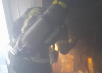 Жительница Казани отравилась продуктами горения на пожаре