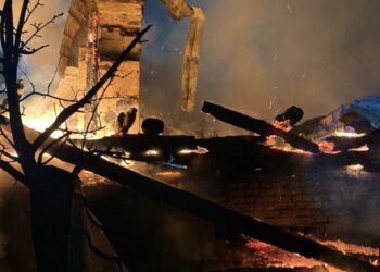 В Чистопольском районе из-за курильщика загорелся дом, двое погибли