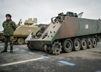 Минниханов пригласил жителей РТ посетить выставку подбитой техники стран НАТО