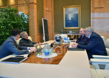 Минниханов обсудил развитие тенниса с Тарпищевым