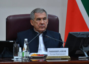 Минниханов: Нефтегазохимический комплекс важен для экономического роста страны