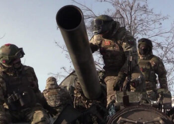 Российской армии осталось 3 км до крупнейшего угольного предприятия Украины