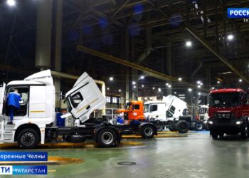 Татарстанцам показали, как производятся автомобили семейства К5