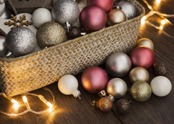 Как украсить елку, в чем встречать Новый год и что приготовить: нумеролог поделилась советами, как правильно встретить 2025 год