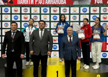 Спортсменка из Казани завоевала бронзовую медаль на международном турнире по борьбе на поясах