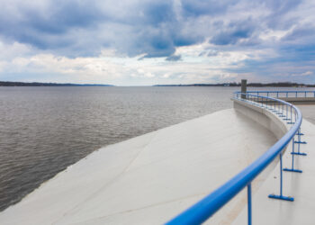 водохранилище