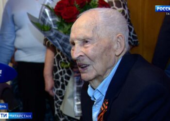 Ветерана ВОВ из Дрожжановского района поздравили со 100-летним юбилеем