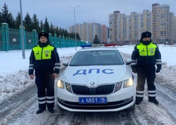 В Казани сотрудники ГИБДД сопроводили беременную женщину в больницу