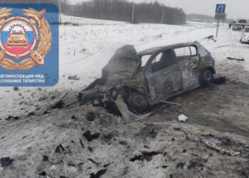 В Татарстане в ДТП со сгоревшей иномаркой пострадали два человека