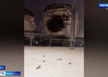В небе над Татарстаном уничтожили два беспилотника, пострадавших нет