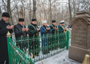 В Казани почтили память Шигабутдина Марджани