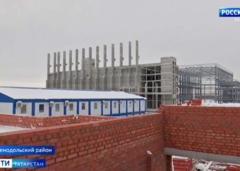 Патрушев осмотрел ход строительства завода по утилизации отходов в Татарстане