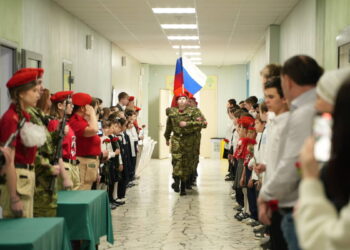 парта Героя