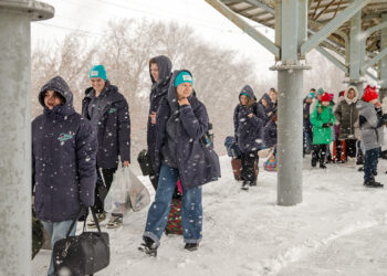 Студенты из Казани отправились в Краснодарский край для ликвидации последствий разлива нефтепродуктов