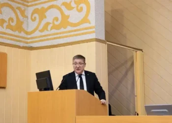 Айнур Исхаков