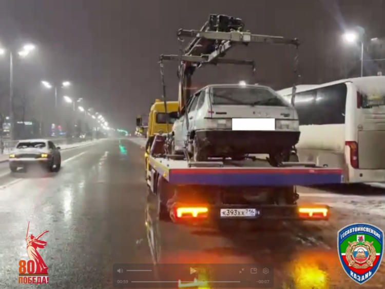 Скриншот видео: https://t.me/Kazan_bezopasno/5318
