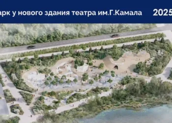 Детская площадка у нового театра Камала