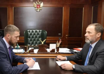 Комаров и Амиров