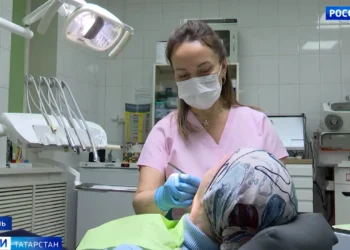 стоматолог