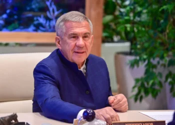 Рустам Минниханов